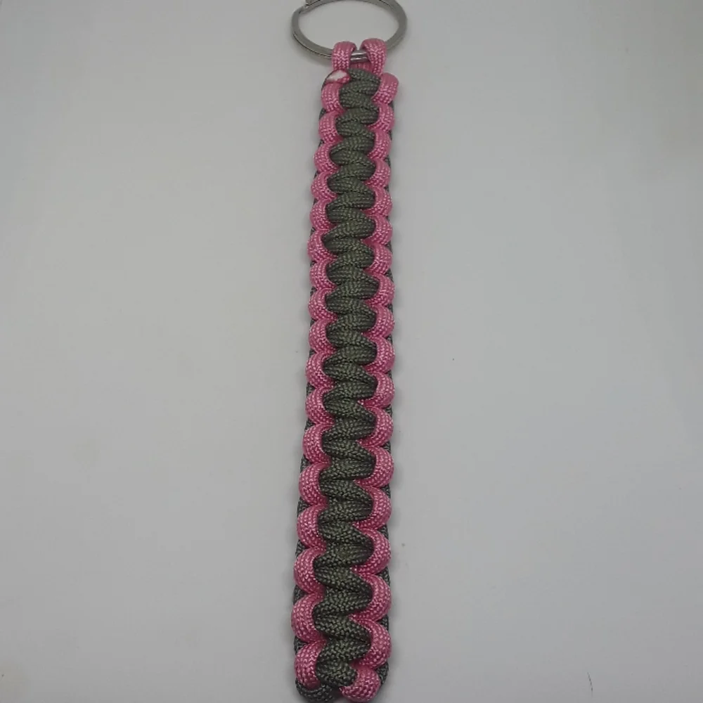 550 paracord keychain